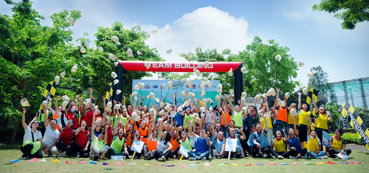 KICK OFF TEAMBUILDING