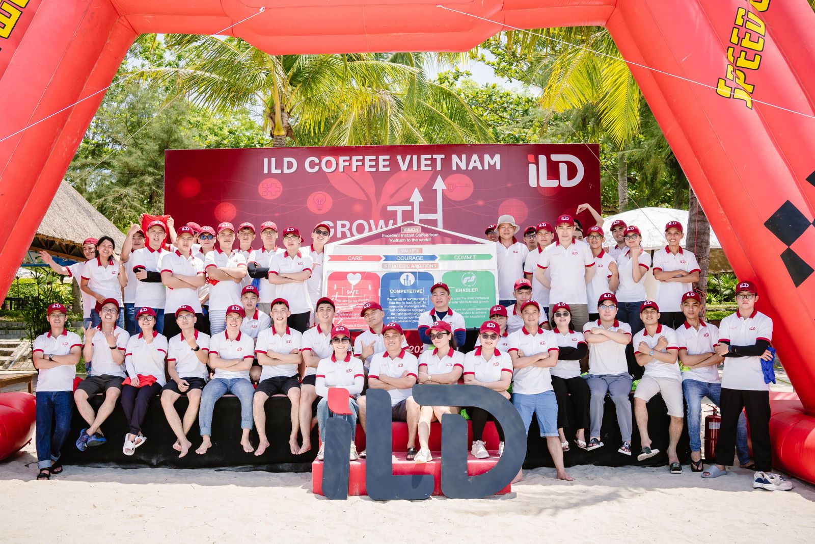 TEAMBUILDING BIỂN CAM RANH